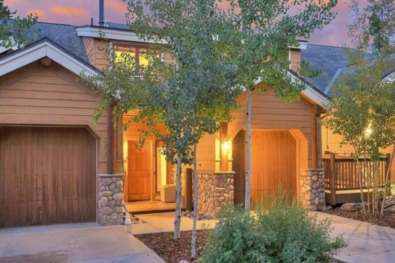 Beautiful 4 Bedroom Townhome Near Snowflake Lift In Breckenridge Blue River Exterior photo